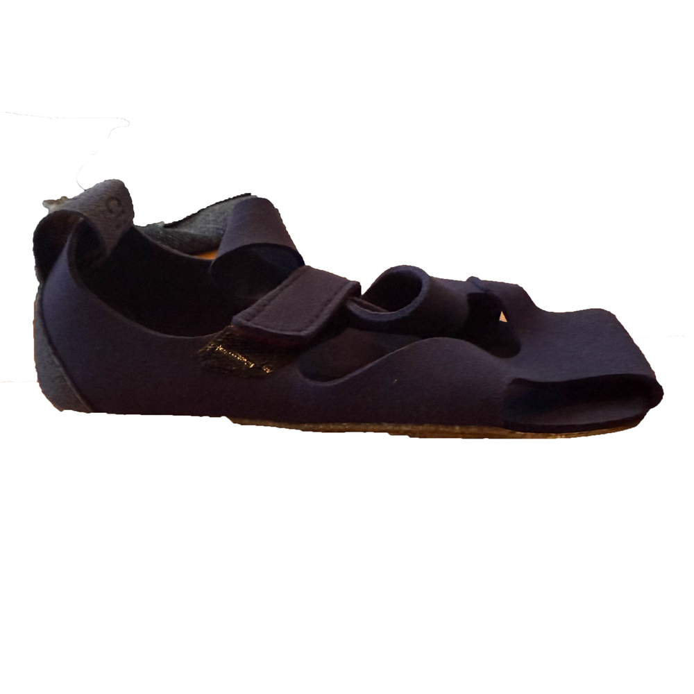 Cubs Boys Navy Sandals size: 4.5 Infant